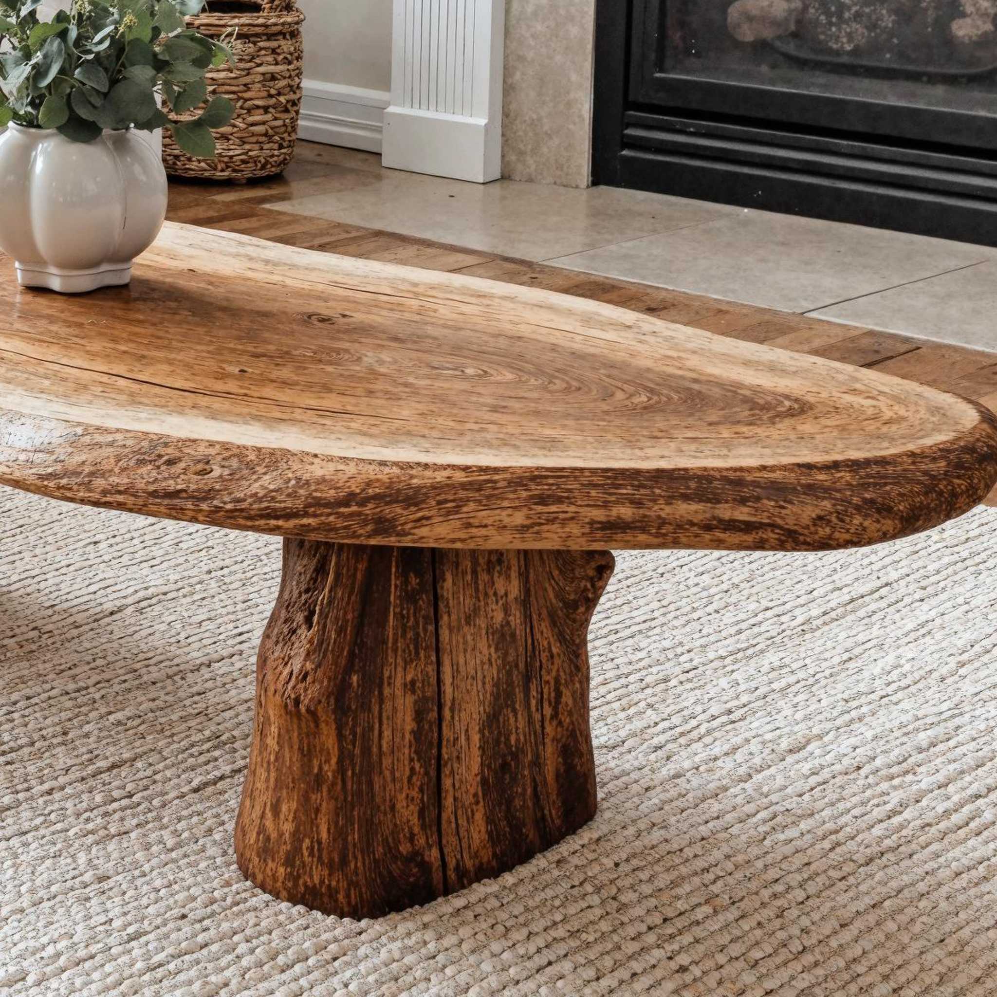 Mid-Century Modern Wood Coffee Table For Stylish Interiors SILDTCF091