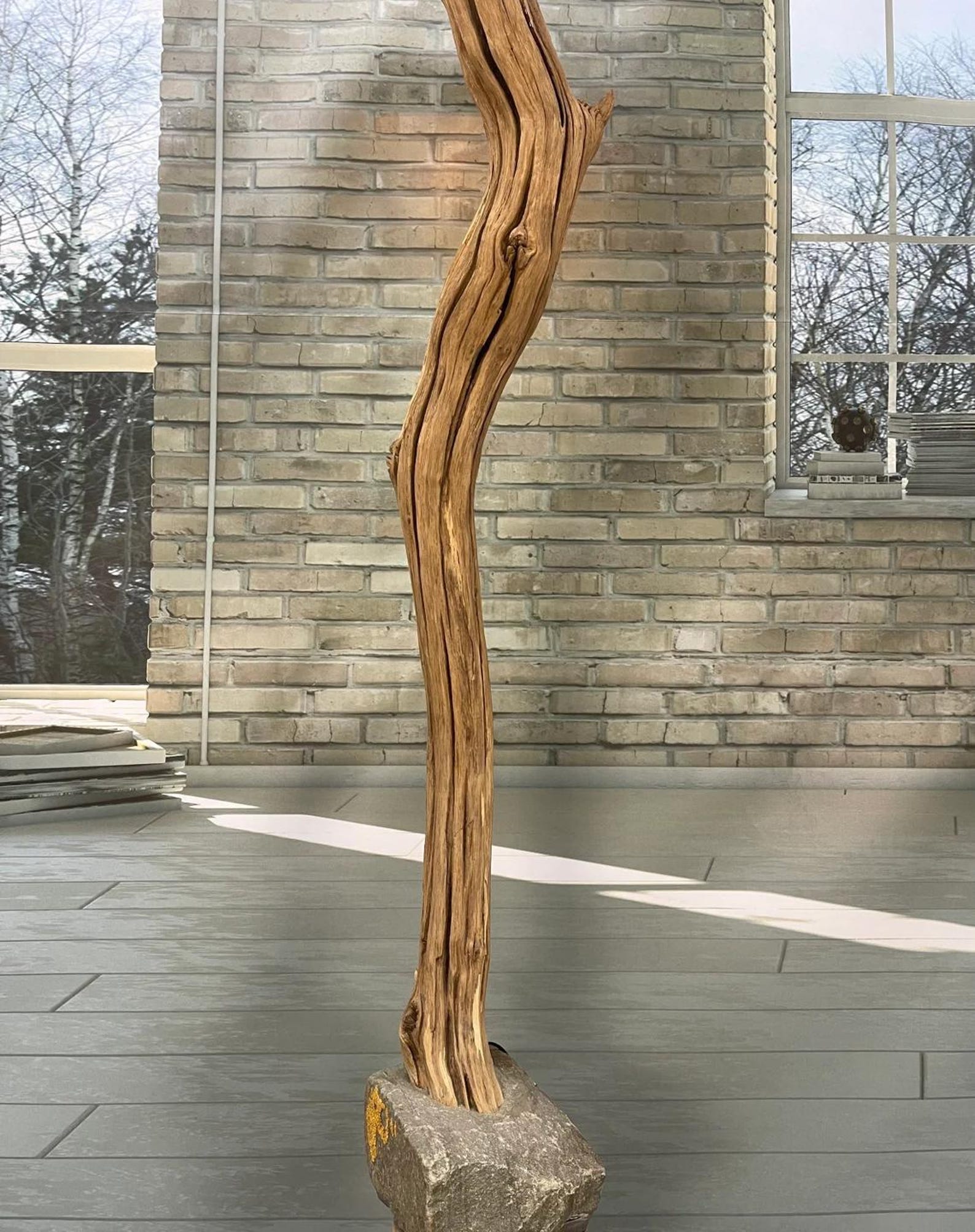 Rustic Corner Floor Lamp And Wood Floor Lighting Ideas For Minimalist Home Decor SITHLAM009