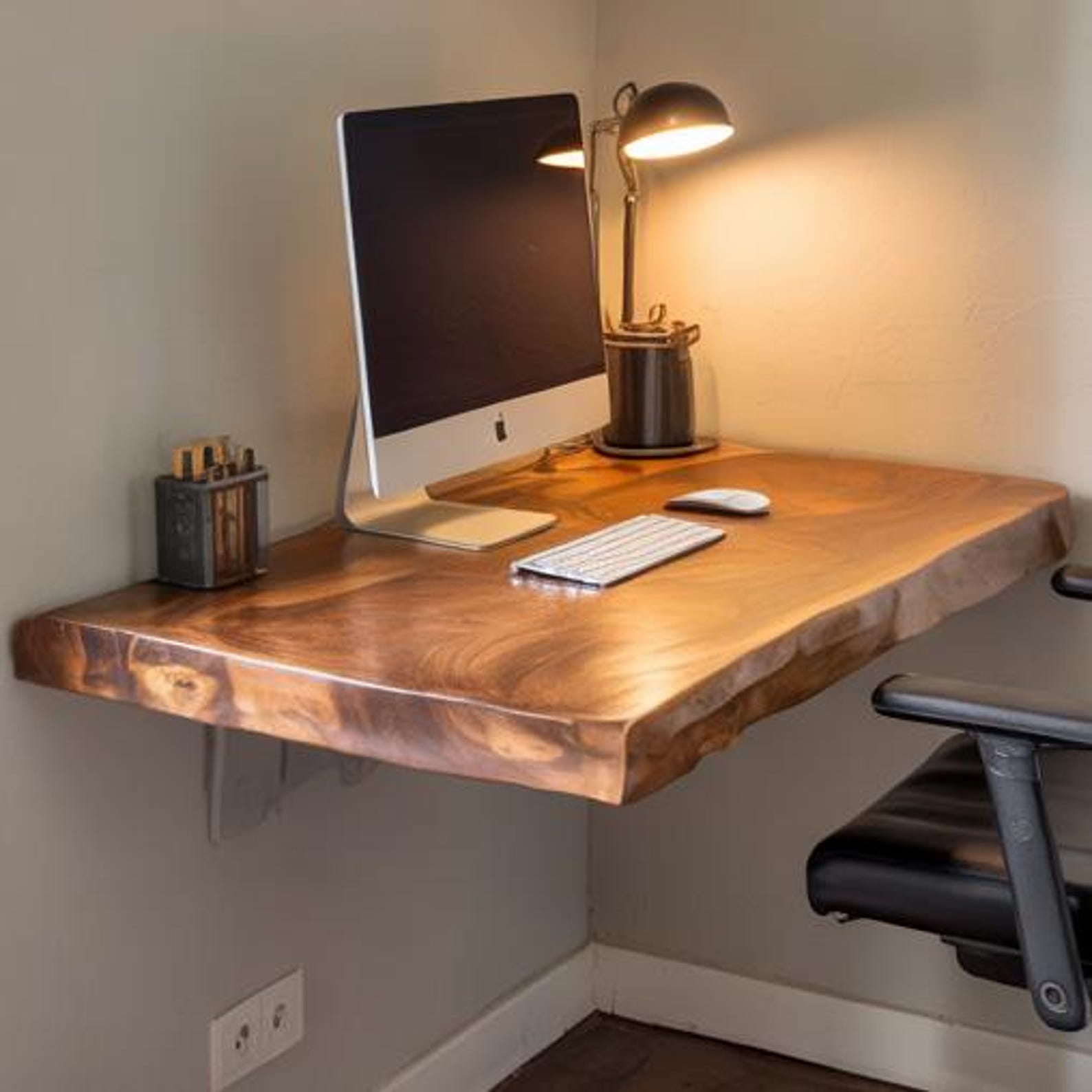 Modern Floating Desk For Home Office Nook With Handmade Live Edge Charm SITHDE019