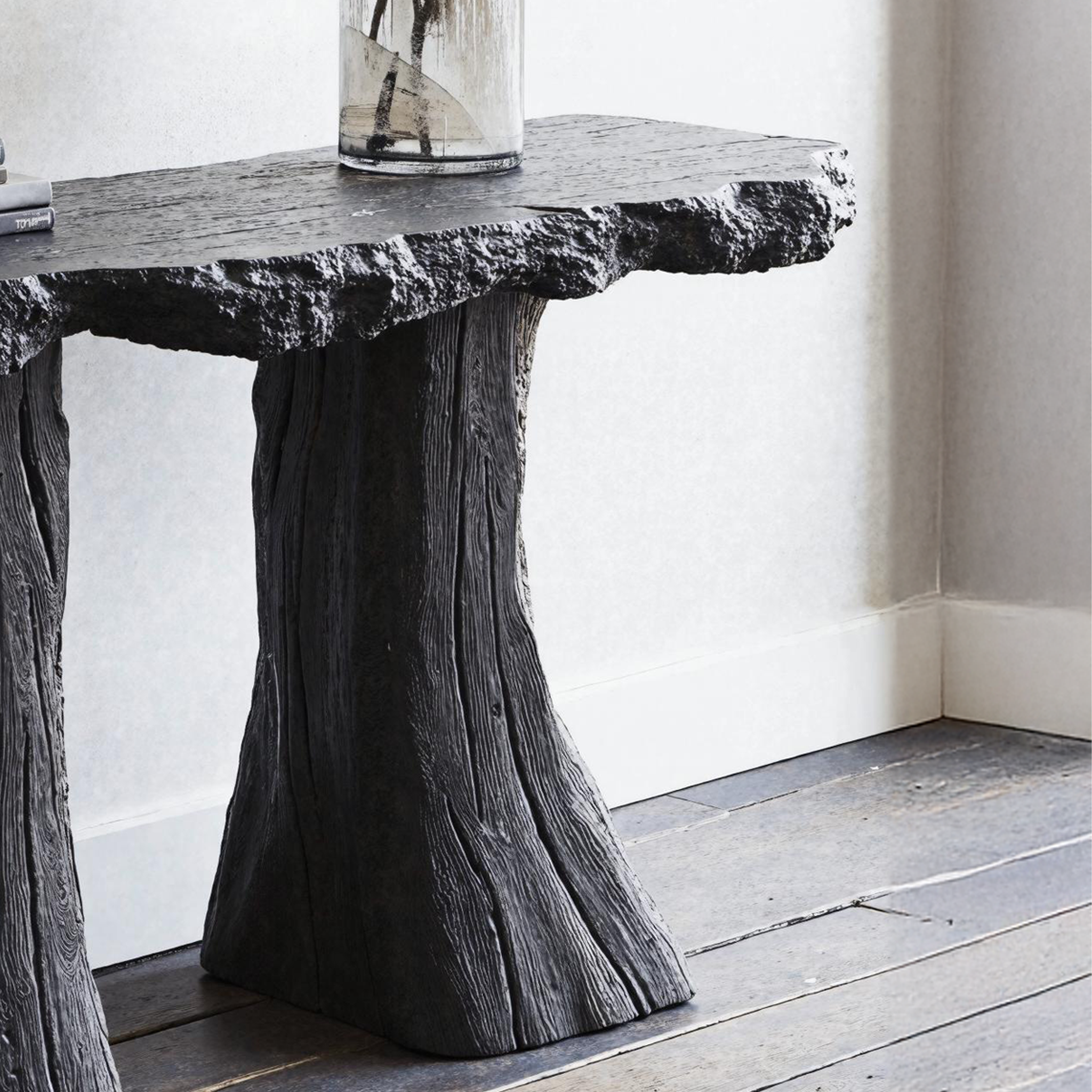 Minimalist Black Natural Wood Console Table For Compact Spaces SILDTCS164