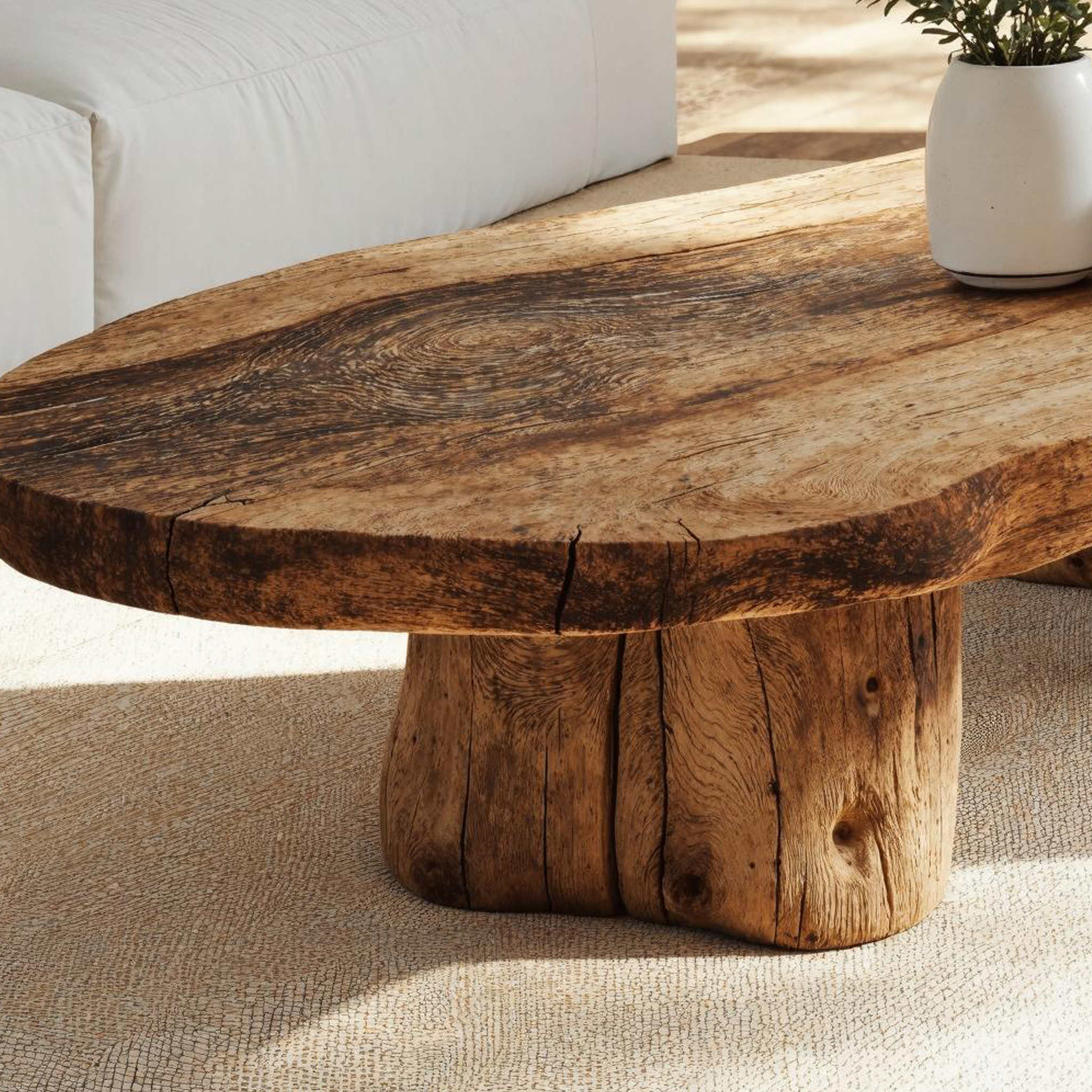 Vintage Style Wooden Coffee Table For Cozy Spaces SILDTCF090