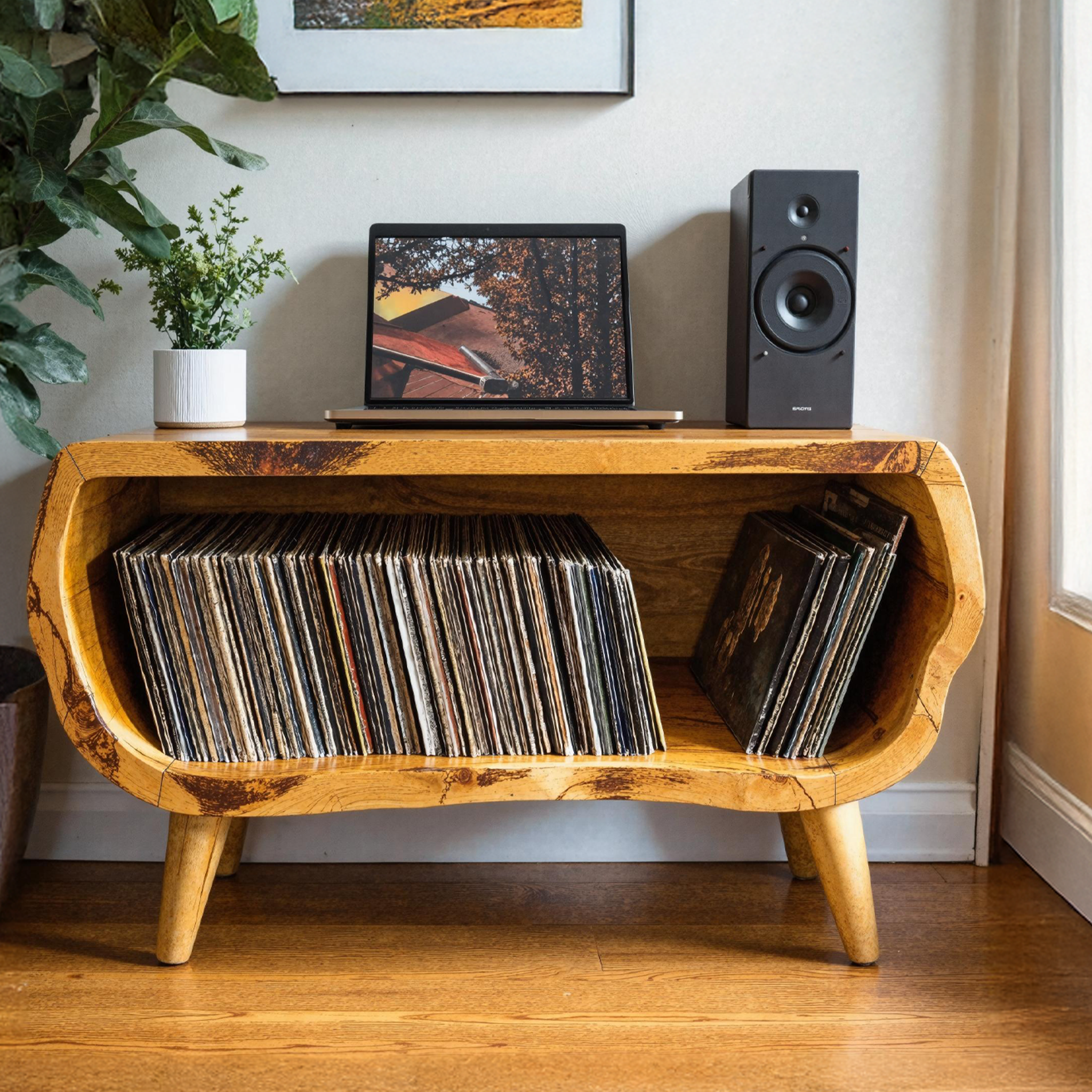 Vintage Record Player Stand For Living Room, Bedroom, Office SILDTRPT002