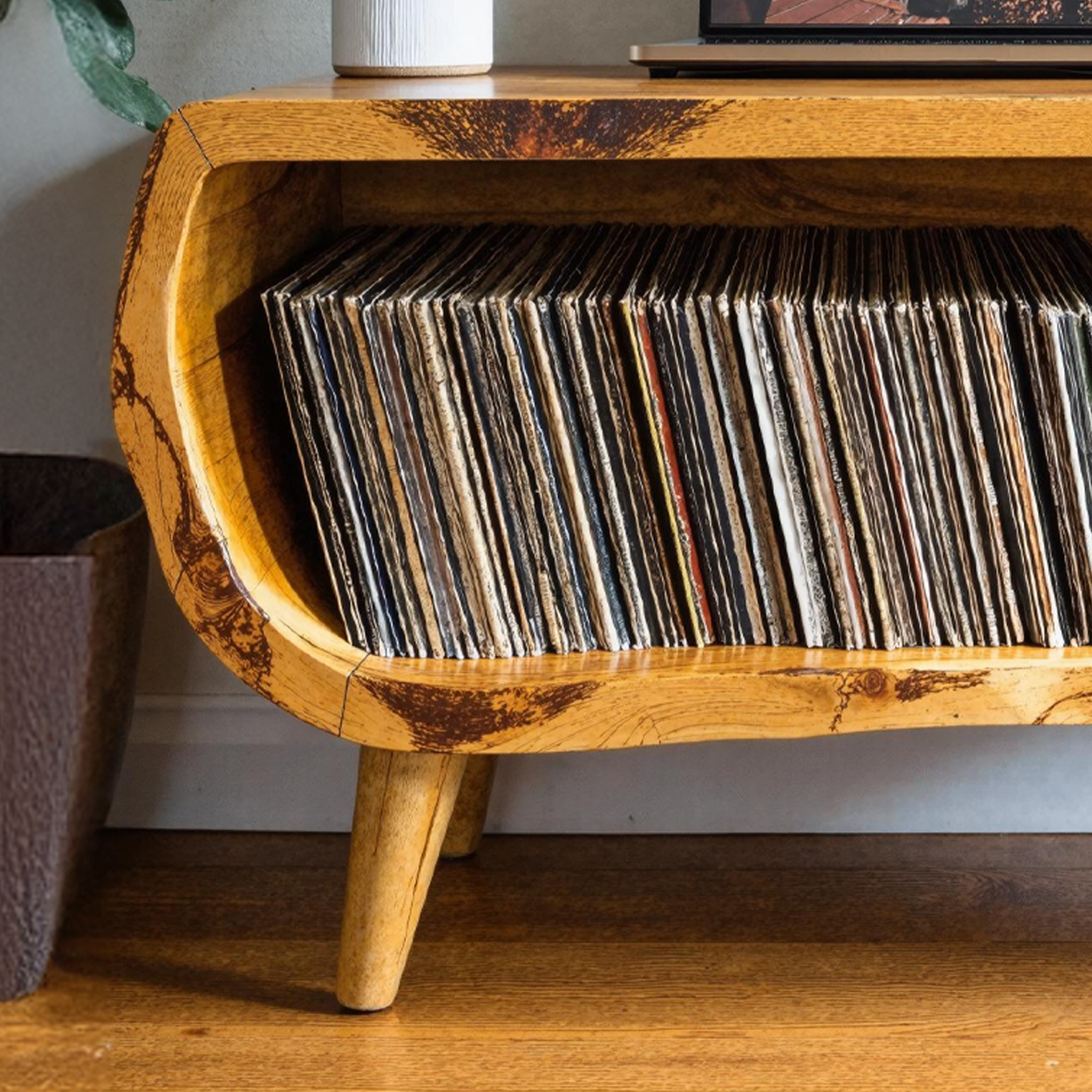 Vintage Record Player Stand For Living Room, Bedroom, Office SILDTRPT002