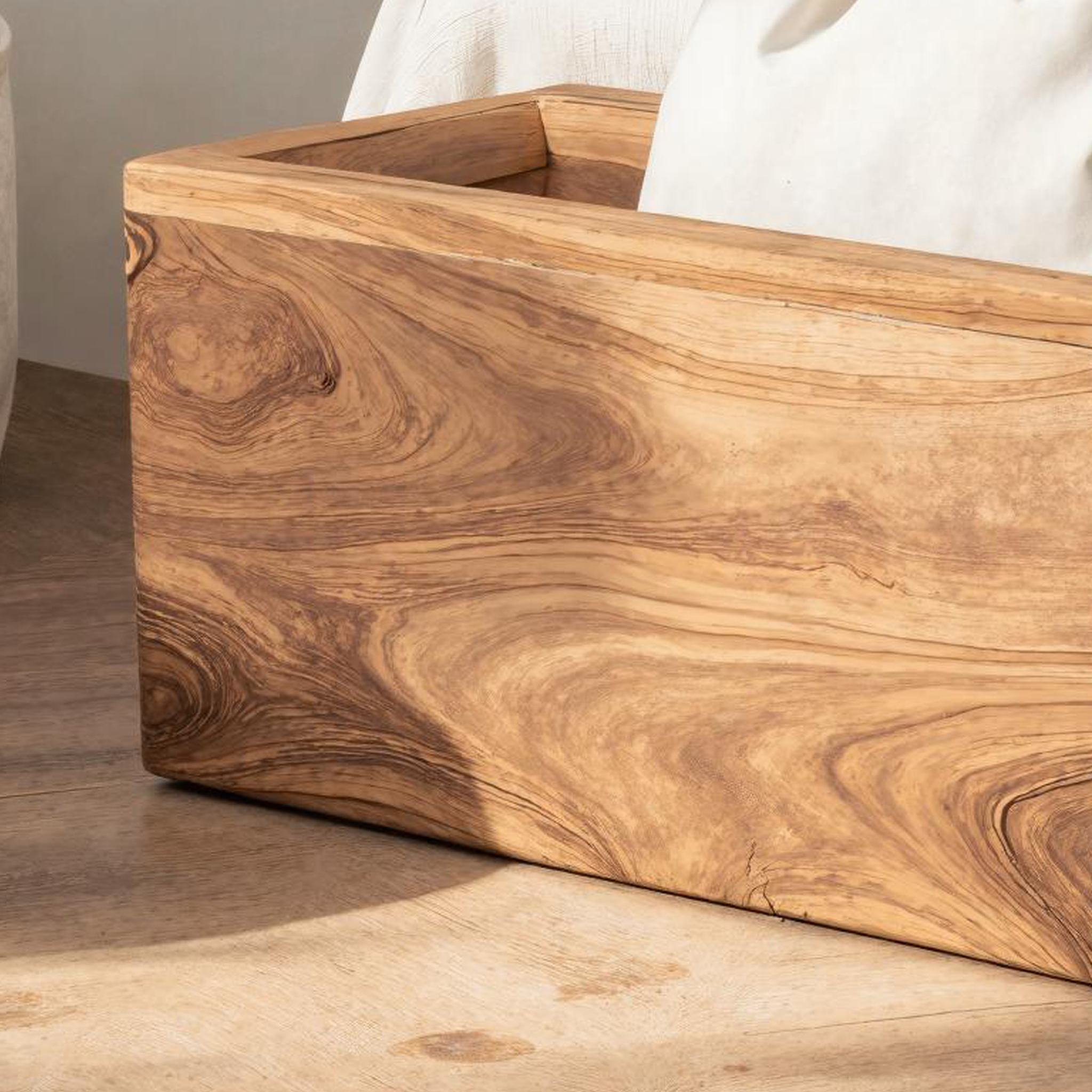Farmhouse Solid Wood Storage Bin For Bedroom Organization SILDTSBN003