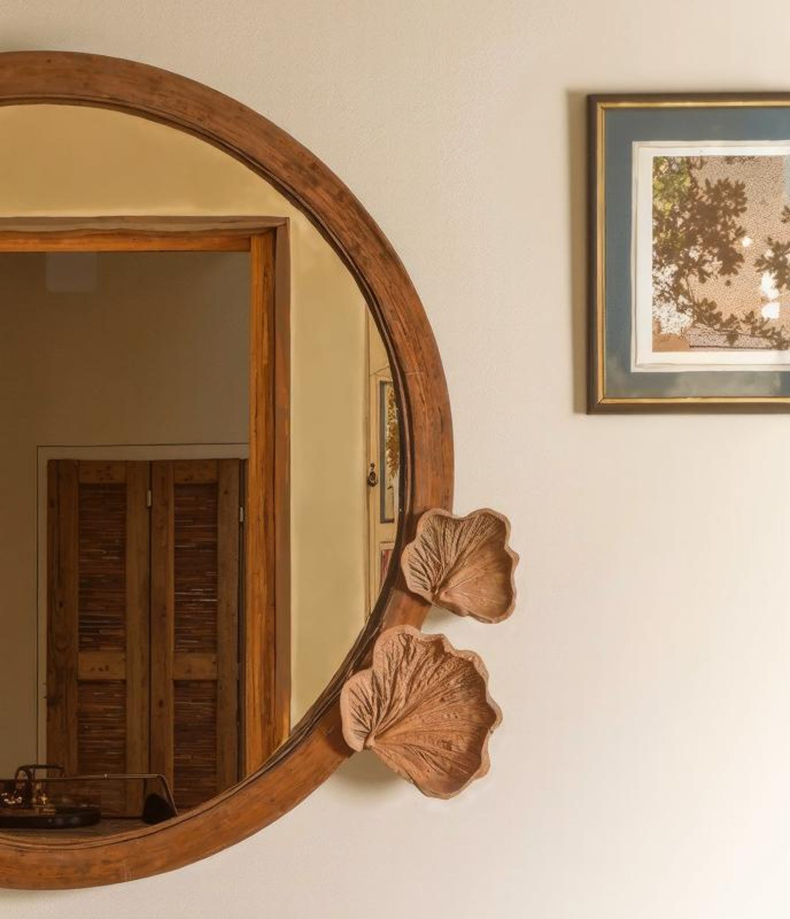 Rustic Artistic Carved Wood Mirror For Bathroom And Vanity Wall SITHMI016