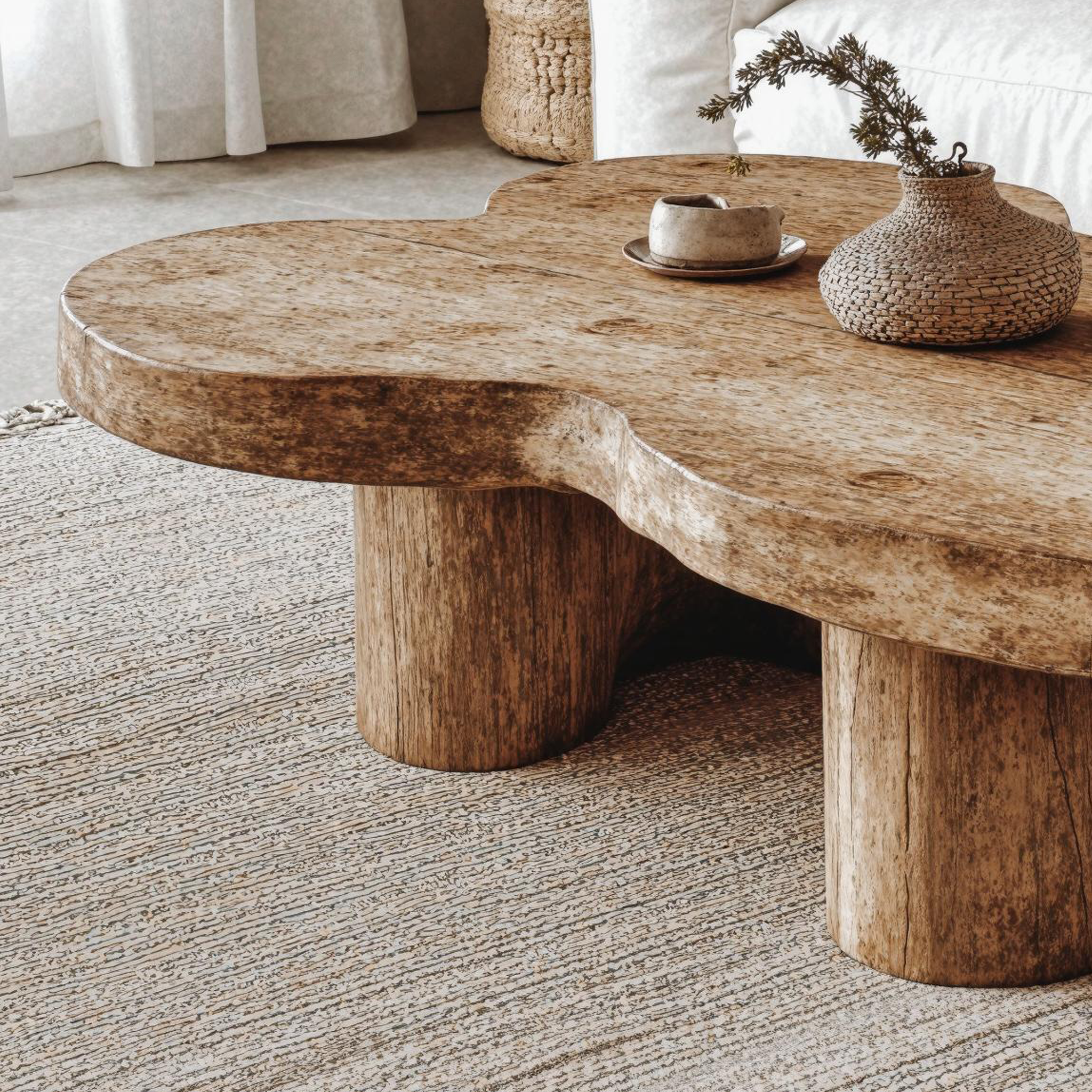 Farmhouse Style Wood Coffee Table For Country Homes SILDTCF093