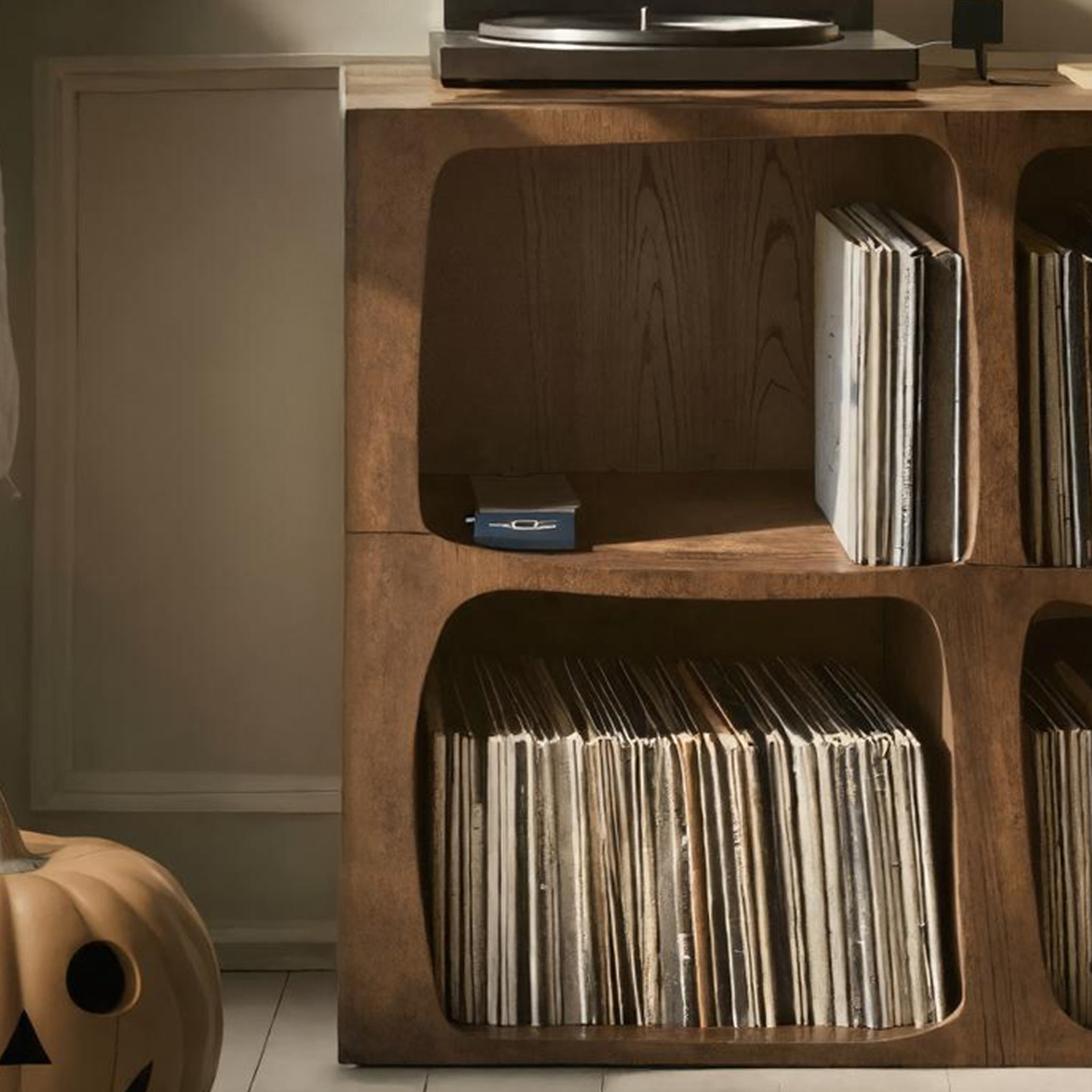 Mid Century Solid Wood Record Stand For Halloween Bedroom Decor SILDTTNHRS005