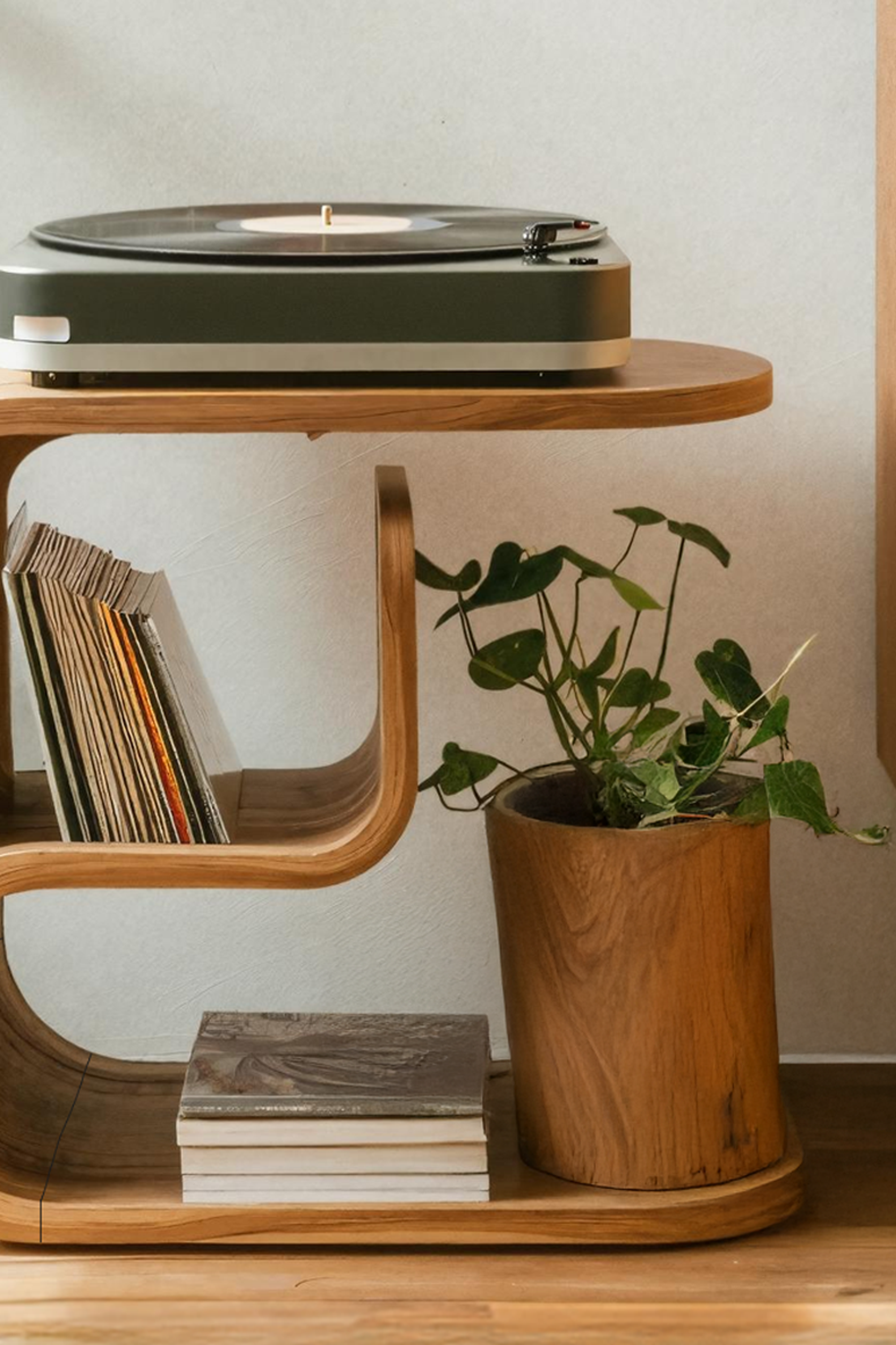 Rustic Wood Vinyl Player Stand For Livingroom Setup SILDTTRRPT037