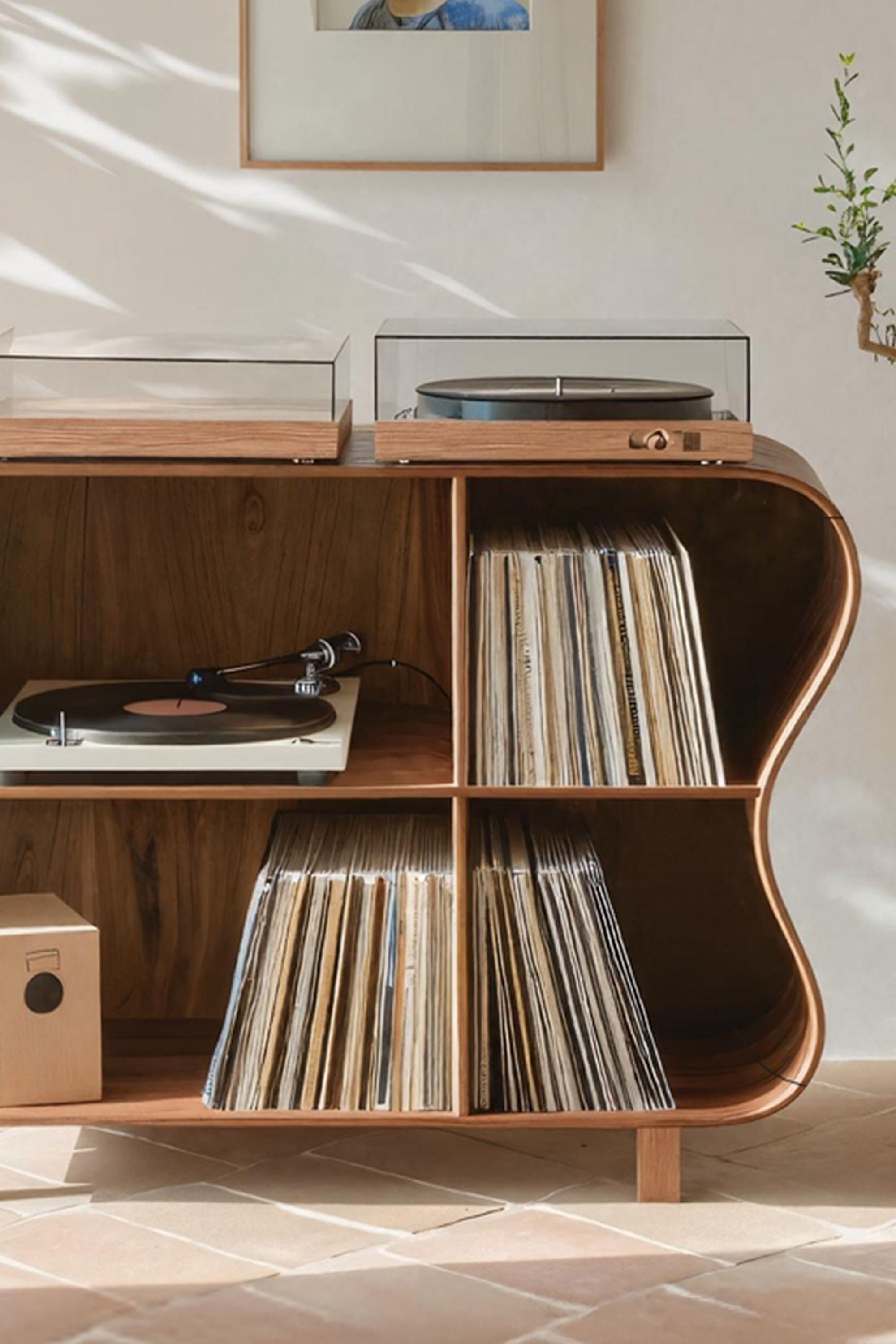 Rustic Wooden Vinyl Storage For Bedroom Display SILDTTRRPT021